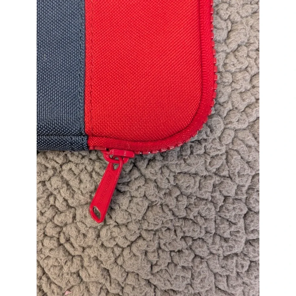 Herschel Padded Laptop Case Mobile Tablet 10
